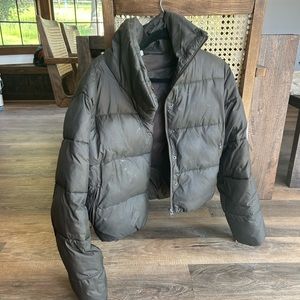 Alo puffer jacket